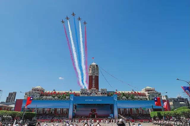 赖清德“双十演说”推台湾之盾防空系统、淡化两岸论述,释放哪些政治讯号?(视频/组图) - 2