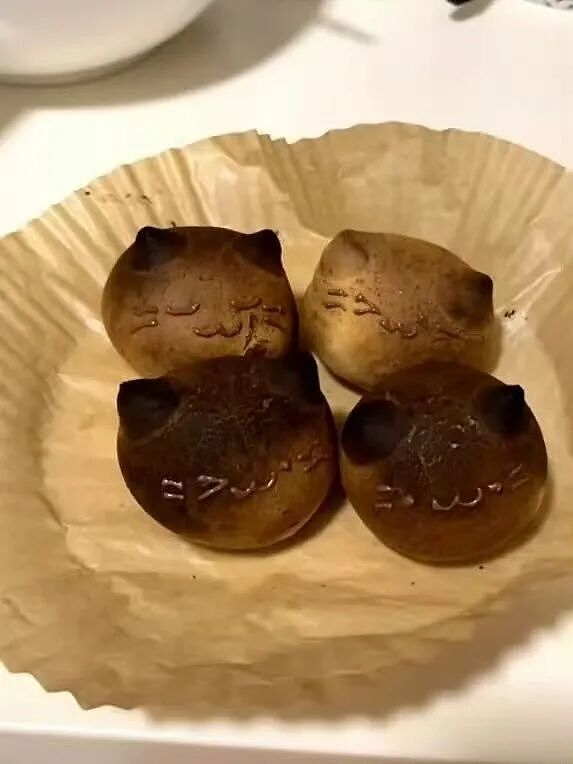 【爆笑】“五星级酒店的拖鞋能有多离谱?”哈哈哈哈哈总裁平时就穿这个啊(组图) - 48
