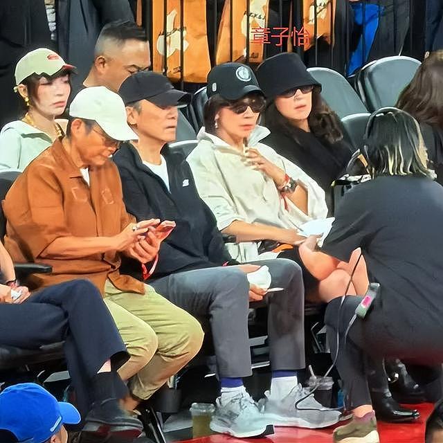 NBA中国赛！章子怡穿透视装，梁朝伟紧张到发抖，姜涛打球被群嘲（组图） - 11