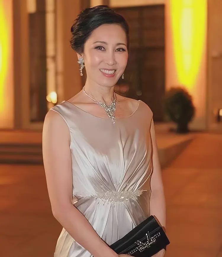 王思聪舅舅跨国杀人案,潜逃21年,雇人肢解目击证人手段残忍(组图) - 4
