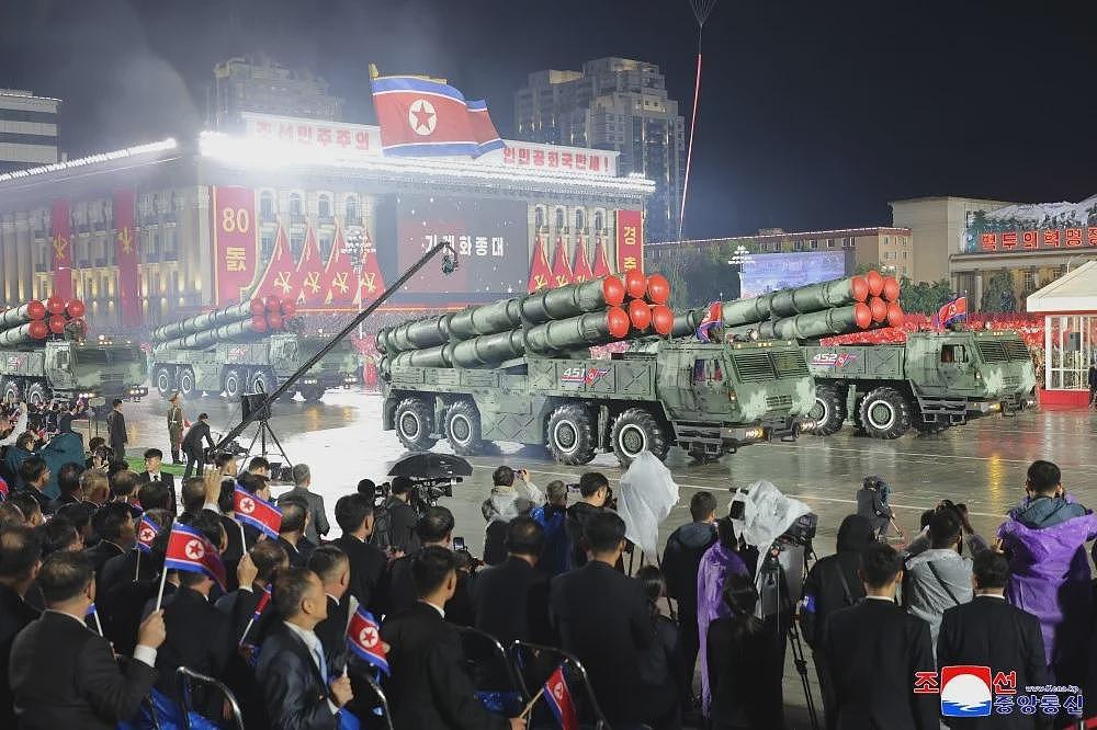 盘点朝鲜80周年阅兵中的12种车辆装备(组图) - 5