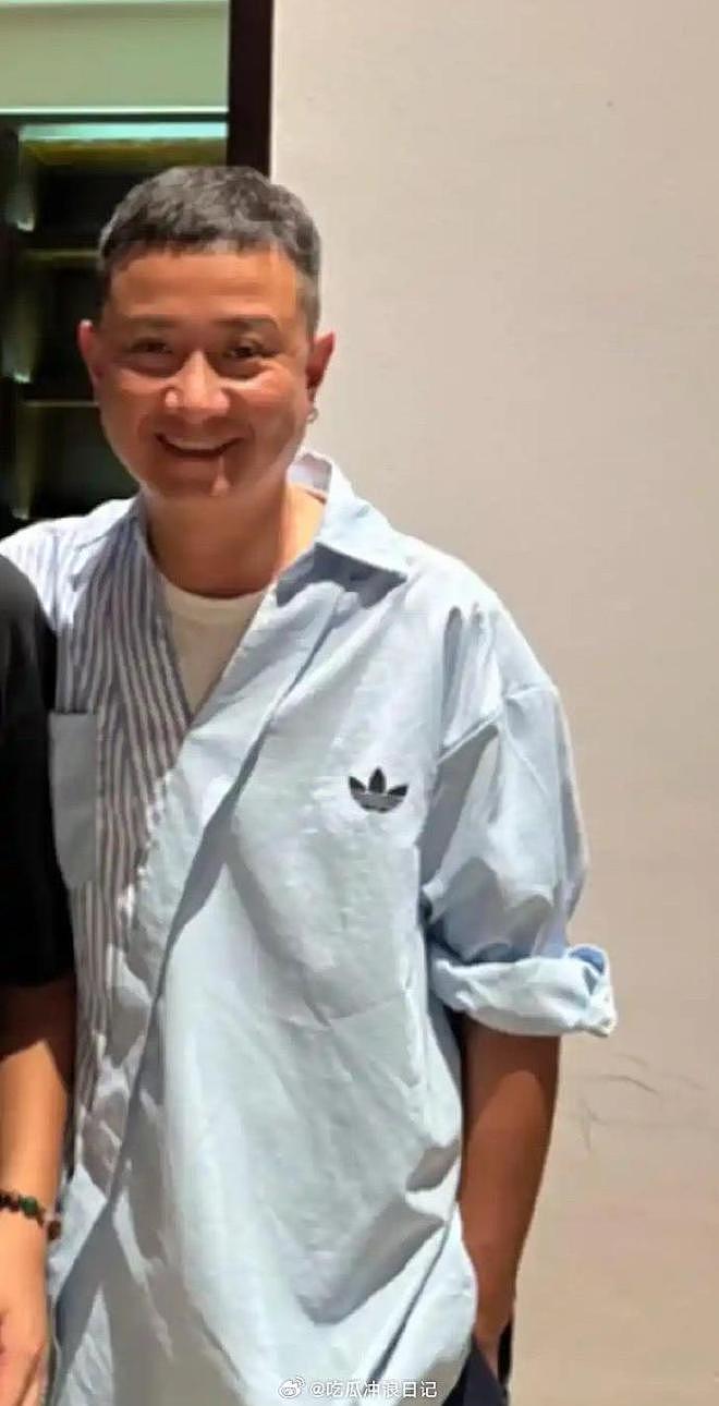 文章面容沧桑状态比同龄人苍老引关注，网友感叹“断崖式衰老”（组图） - 4