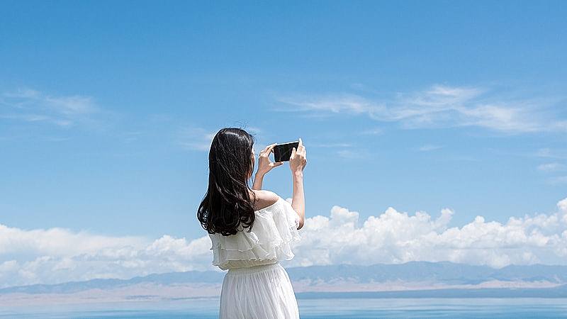 美女博主邀大学生西藏拍“小众景点”影片，实为情报窃密遭识破（组图） - 1