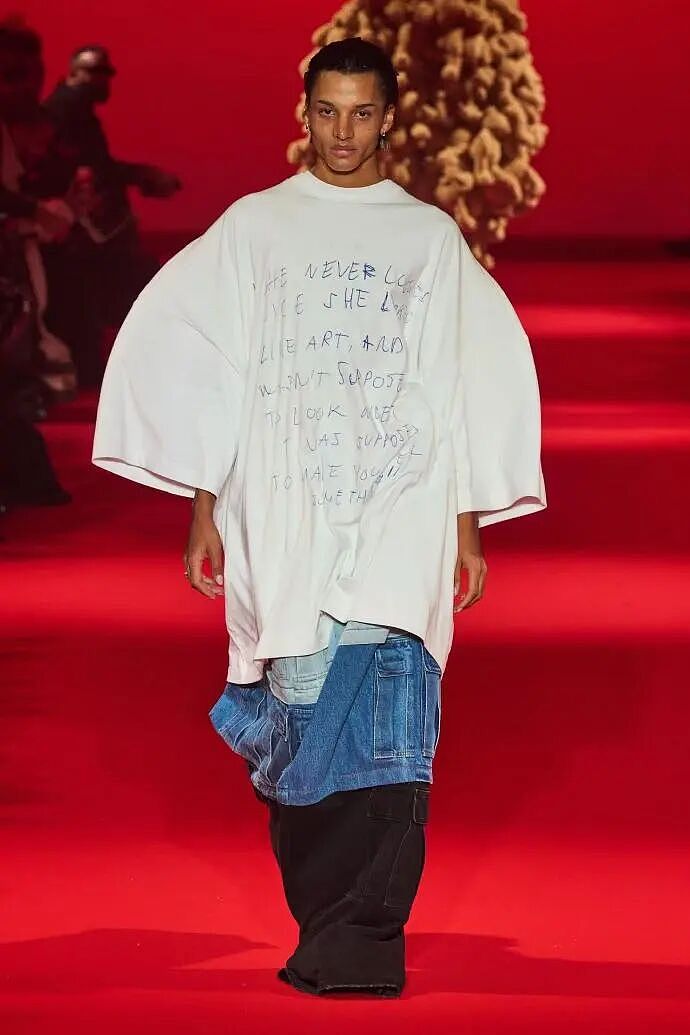 【爆笑】给家里装了一张不锈钢大床,全网都担心我们备孕会受伤?看到最后:我也担心了...(组图) - 19