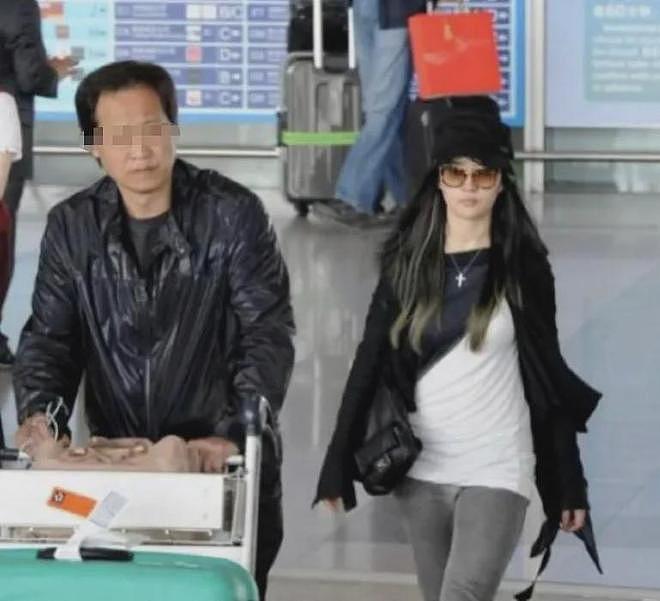 业内曝娜扎被抢休息室，刘亦菲聊天被保镖监听，好精彩的后台大瓜（组图） - 39