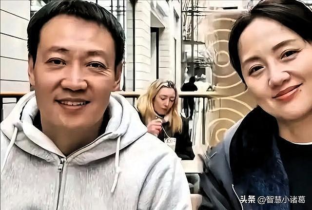 朱媛媛离世5月后,辛柏青再传坏消息:演出取消,悲伤未减引担忧(组图) - 3