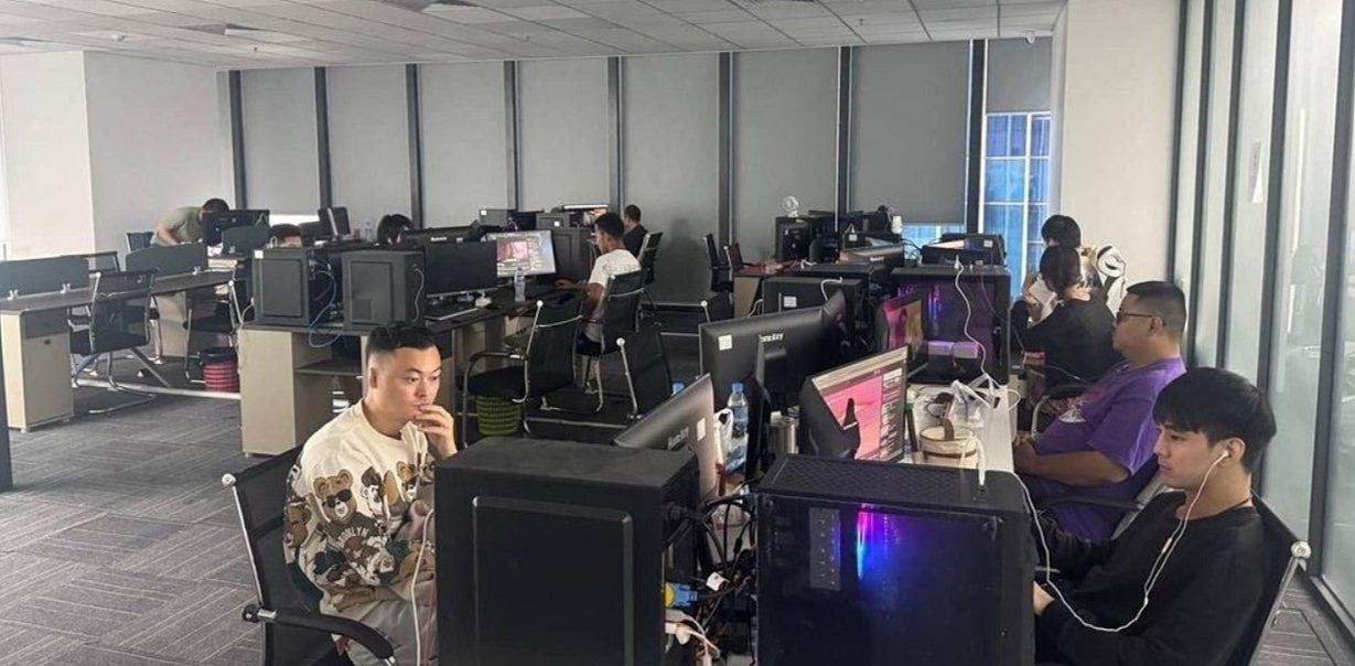 CBD顶级写字楼藏电信诈骗窝点!柬埔寨警方拘80人,包括57名中国人(组图) - 2