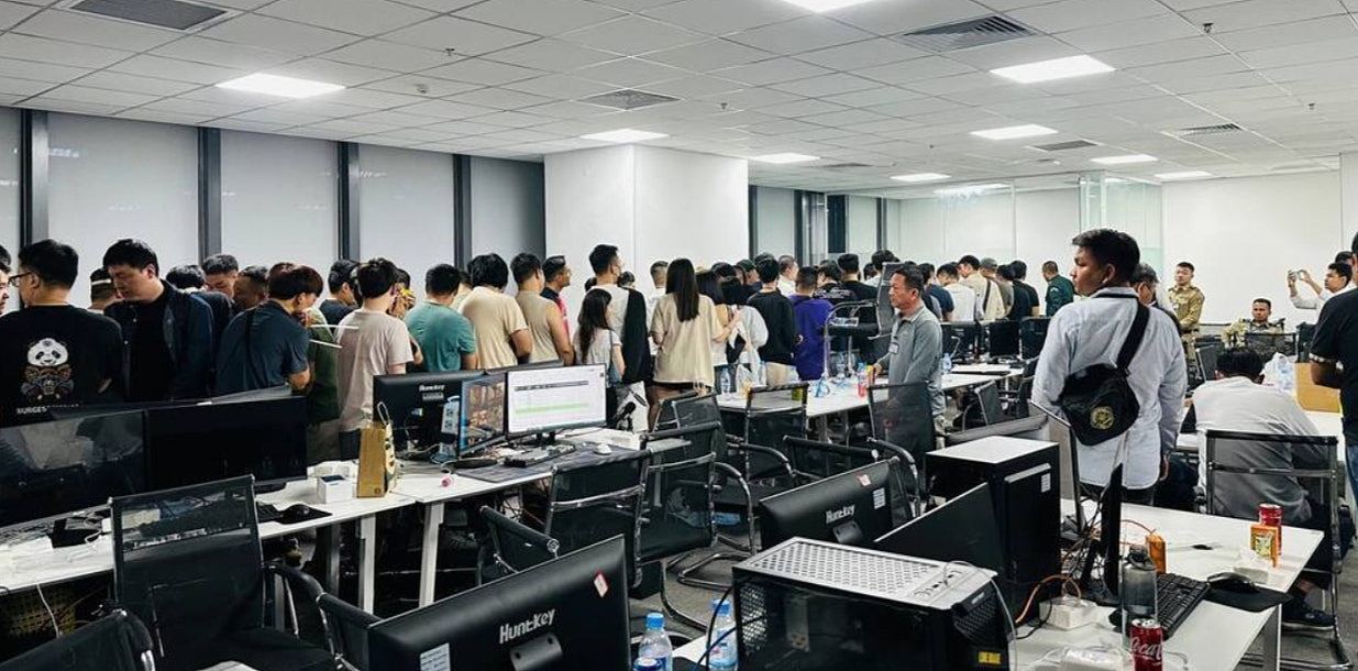 CBD顶级写字楼藏电信诈骗窝点!柬埔寨警方拘80人,包括57名中国人(组图) - 3