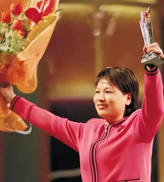 悲催!中国浙江女首富,因崇拜许家印投资房地产,结果负债469亿(组图) - 5