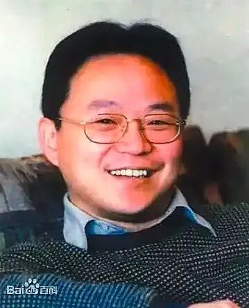 纵身一跃，神秘富豪！妻子继承70亿后，如今以330亿身价雄霸上海（组图） - 2