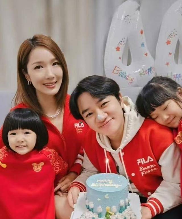 父亲46岁离世成心坎!王祖蓝怕未能活过明年,已立遗嘱财产归太太 (组图) - 9
