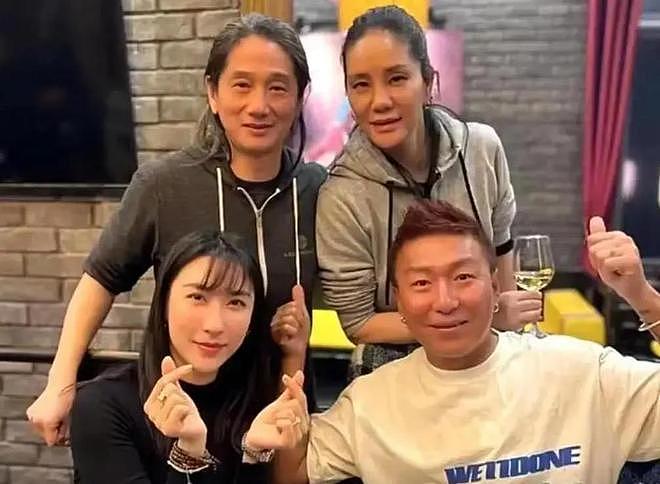 白百何二婚老公身份曝光,不输“京圈太子爷”,难怪白百何能翻盘(组图) - 13
