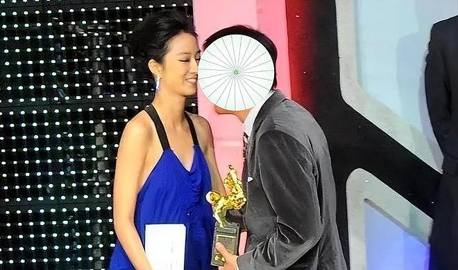瘦到认不出的桂纶镁:曾是国民初恋,为一段老少恋耽误事业值得吗(组图) - 13