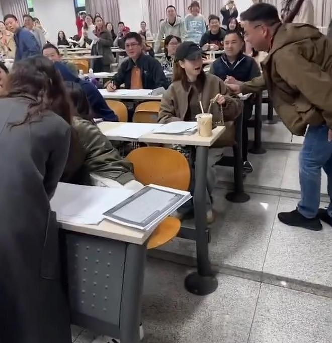 多位明星被曝就读北大光华EMBA，学费82.8万元（组图） - 6