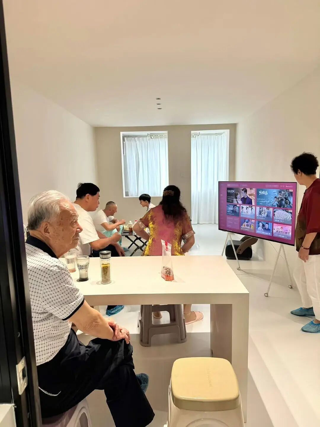 【爆笑】“花了5w装了送客风装修后......” 哈哈哈哈哈哈哈俺不中了(组图) - 6