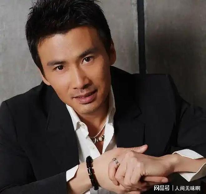 柳云龙：与初恋结婚，婚后生一女，如今咋样了（组图） - 2