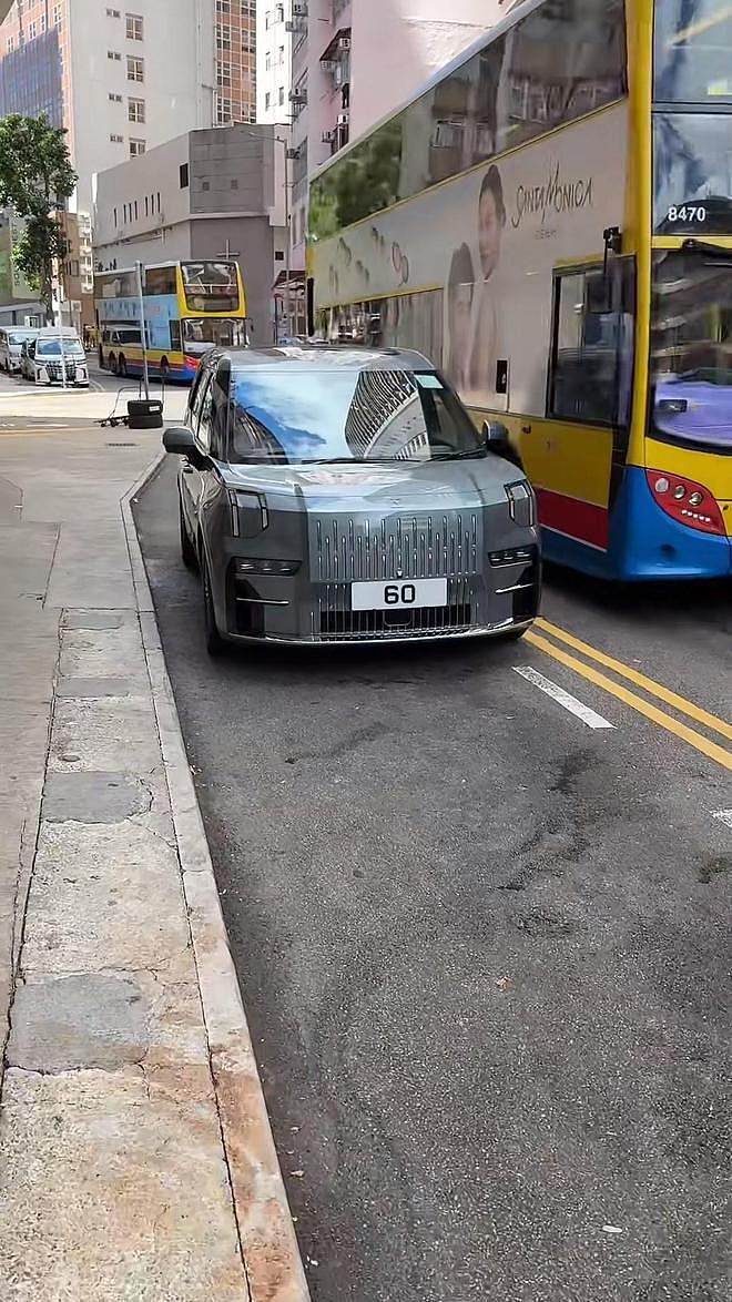 74岁刘銮雄穿睡衣买国产车，爽快下单如买白菜，已有6辆仍不收手（组图） - 7