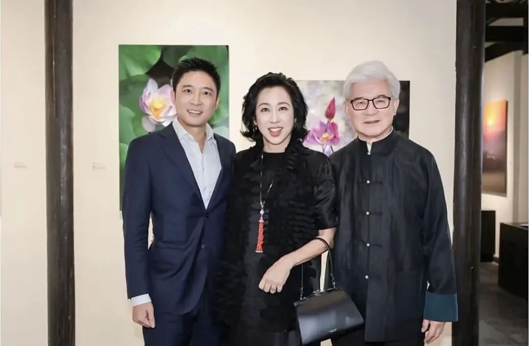 50+再嫁百亿豪门，郭晶晶婆婆现在过得好吗？（组图） - 13