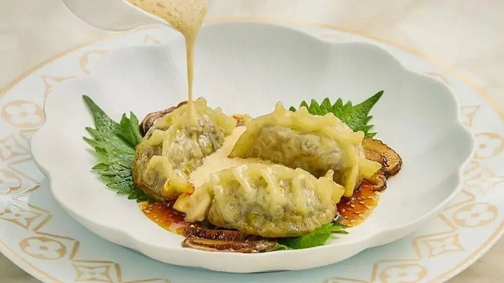 人均万元米其林餐厅关门，好利来公子们也“割不动”有钱人（组图） - 14