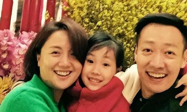 爱妻朱媛媛离世5月后，辛柏青又传来坏消息，原来他还没走出悲伤（组图） - 13