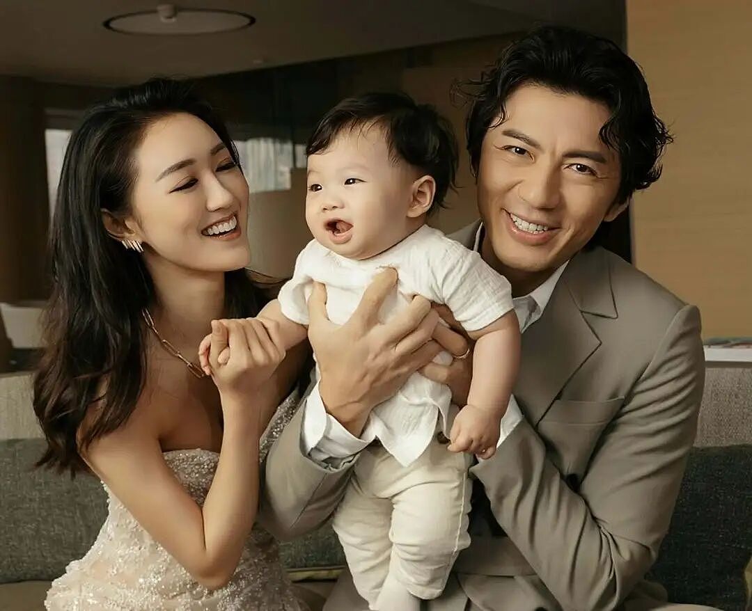 恭喜!TVB女星马上生仔,23年才生完一胎,老公被冷待靠富商岳父生活?(组图) - 28