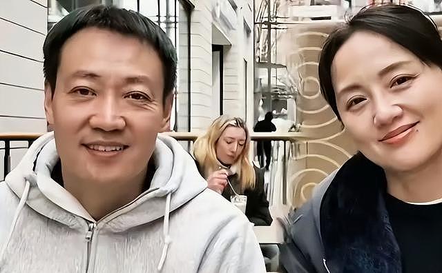 爱妻朱媛媛离世5月后，辛柏青又传来坏消息，原来他还没走出悲伤（组图） - 6