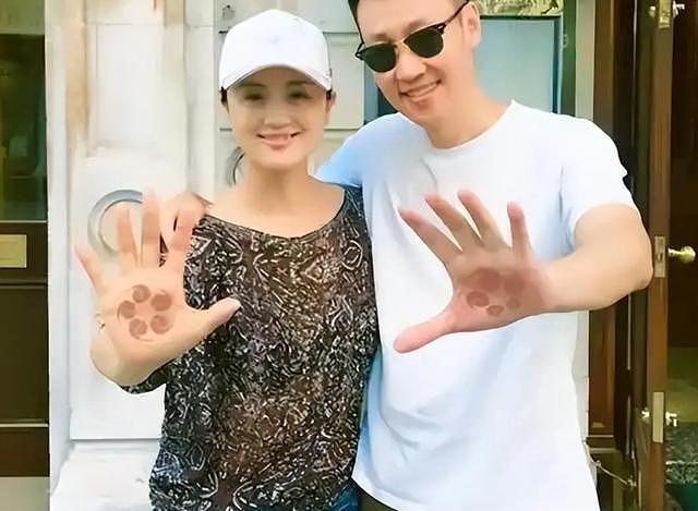 爱妻朱媛媛离世5月后，辛柏青又传来坏消息，原来他还没走出悲伤（组图） - 8
