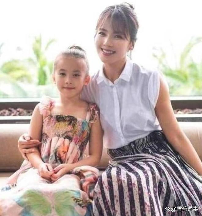 刘涛17岁女儿近照曝光，这才是“顶级富养”的典范！不动声色，却早已惊艳众人（组图） - 5