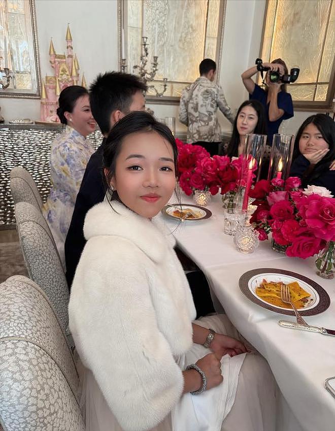 王诗龄16岁生日，李湘王岳伦同框为女儿庆生，生日宴尽显豪华（组图） - 13