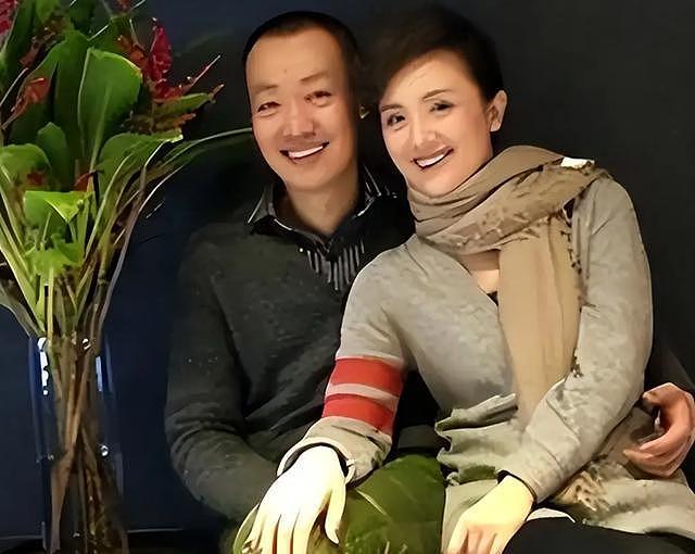 爱妻朱媛媛离世5月后，辛柏青又传来坏消息，原来他还没走出悲伤（组图） - 12