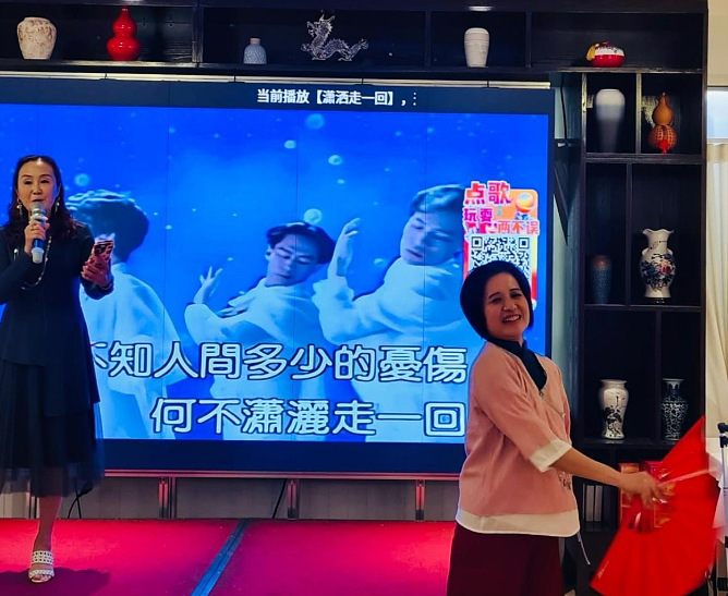 “月满情浓庆团圆，侨社共聚叙温情”！慧贤会2025年中秋晚会圆满举行 - 5