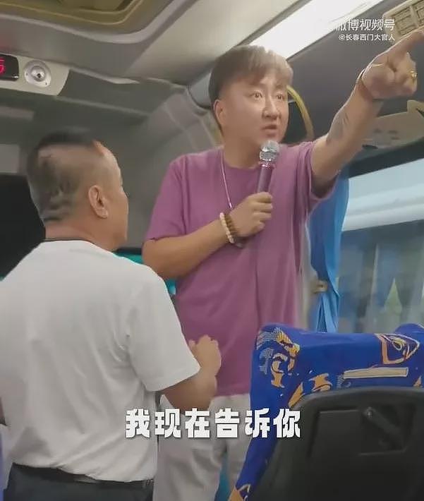 泰国导游操普通话强逼购物：今晚我就让你回不了中国（视频/组图） - 1