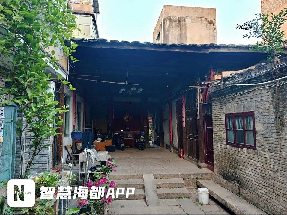 潜台谍战剧热播!游客涌原型吴石将军故居,摆东风导弹照片告慰(组图) - 3