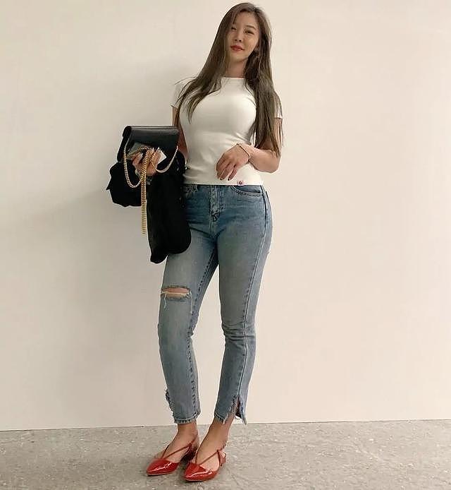 【美女】熟女健身模特，身材凹凸有致，堪称尤物（组图） - 5