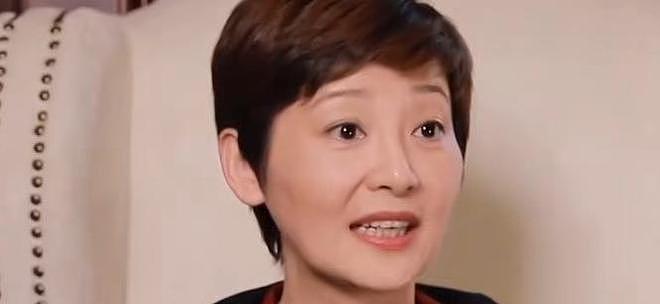 徐帆回应离婚传闻才4个月，冯小刚行为引热议，女儿成最大筹码（组图） - 15