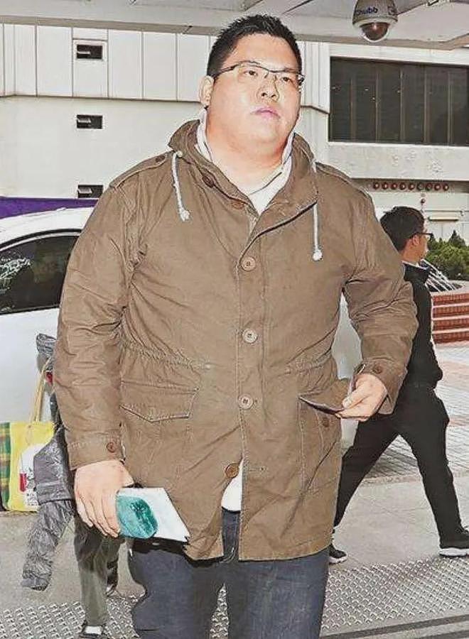 向太首谈向佑打人坐牢，后悔给太多钱把他惯坏：不给钱就威胁我们（组图） - 2