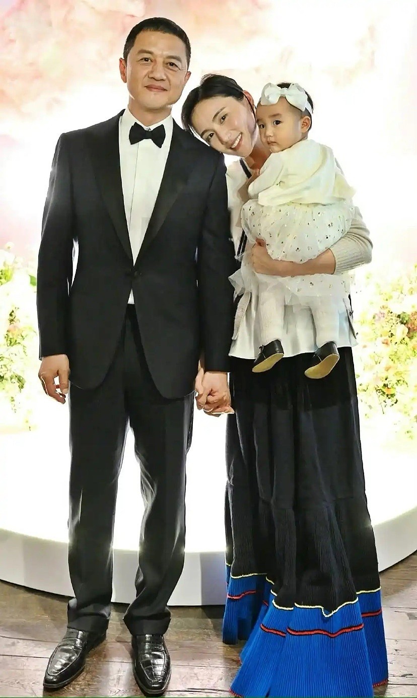 李亚鹏官宣离婚！结束与海哈金喜3年婚姻，孩子跟着母亲生活二人共同抚养（视频/组图） - 4