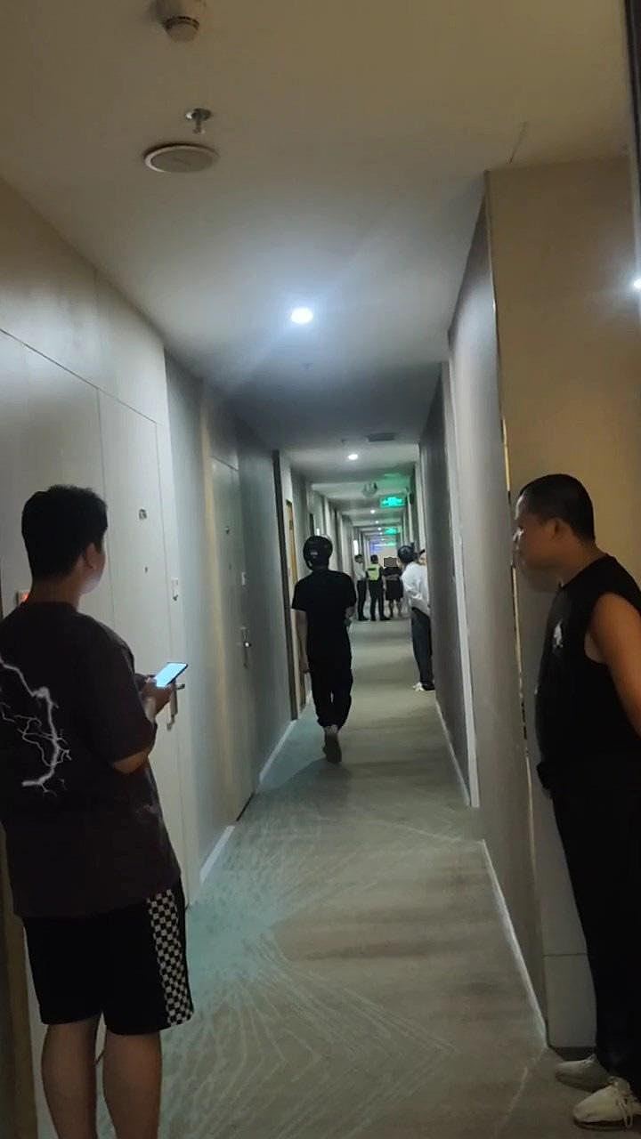 港妻北上酒店捉奸！闹爆公务员夫：这么没有道德，怒揭小三真身外貌（组图） - 4