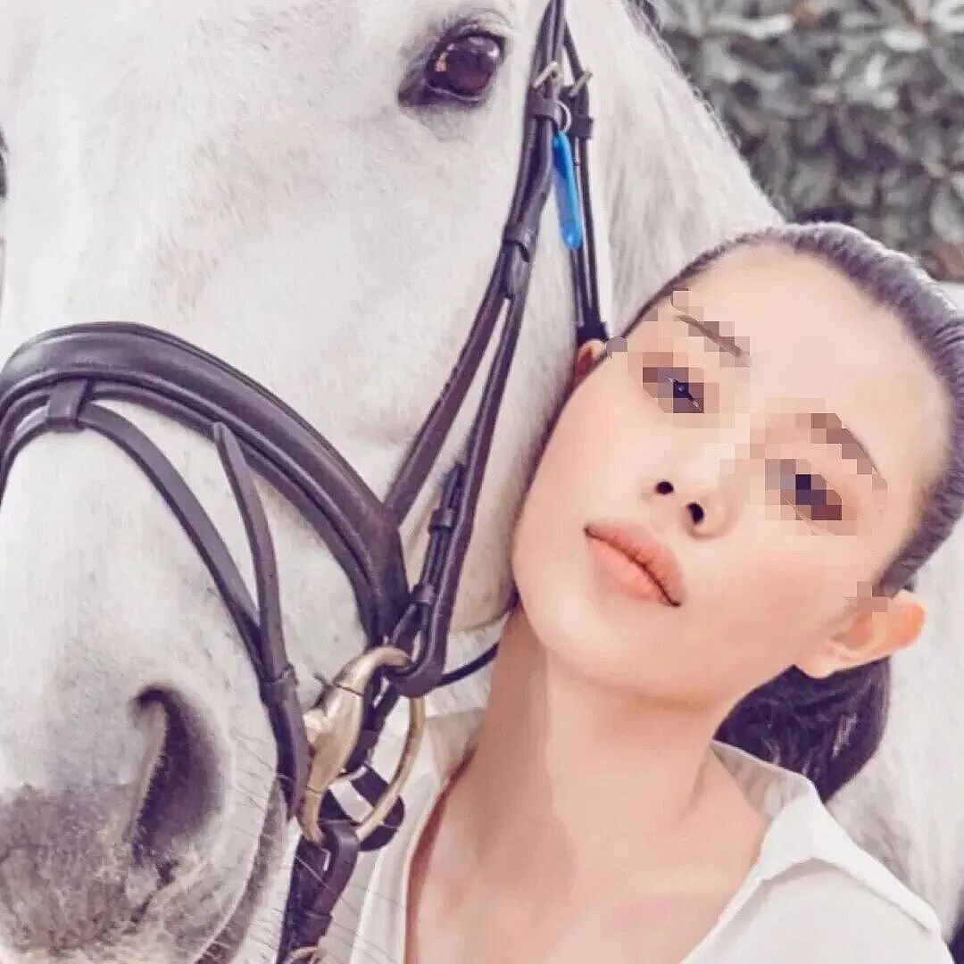 炸裂！汪峰前任公开哽咽自曝：和汪峰断联，女儿小苹果不想认自己，连联系方式都没有！坦言不亲自抚养女儿的真实原因！（组图） - 2