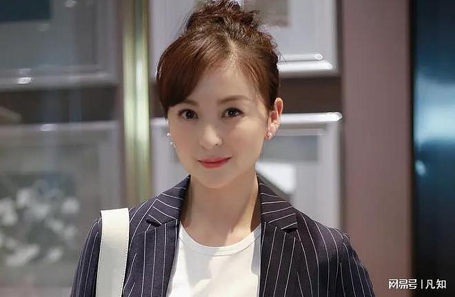 她被誉为“内地张柏芝”，富豪丈夫苦追11年，如今沦落到演妈妈（组图） - 11