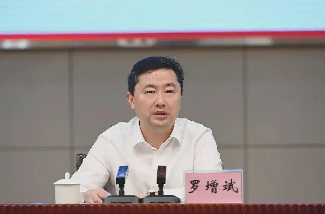 权色交易,政商勾连!海口市委原书记罗增斌被公诉(图) - 1