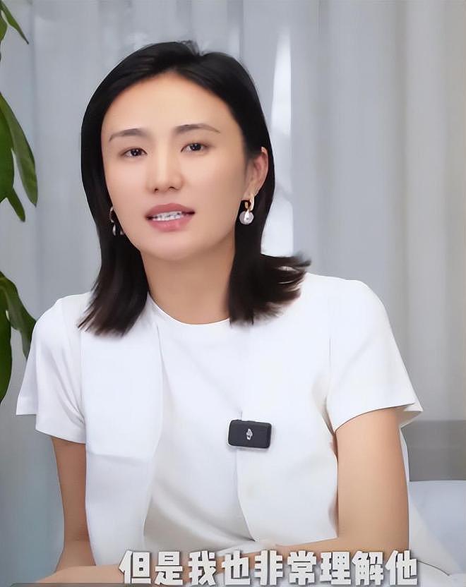 笑不活了!网友集体冲进李亚鹏账号评论区,各种神评涌现太离谱(组图) - 3