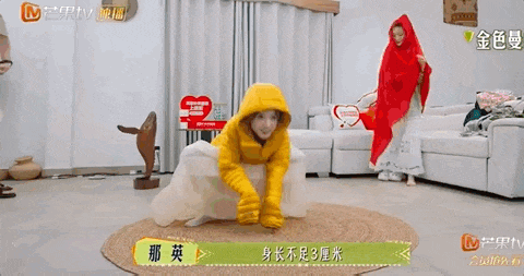 48岁自律女神翻车?抢位置、装柔弱、说一套做一套...黑料曝光,网友懵逼:她怎么这样?(组图) - 12