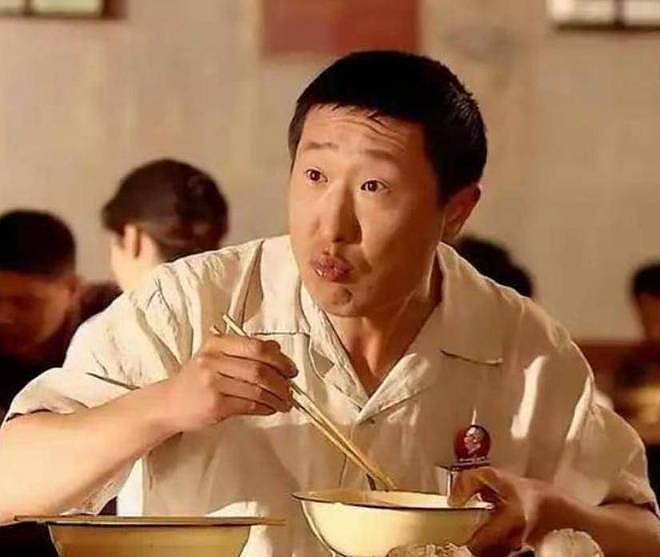 林永健曝娱乐圈内幕：顶流带编剧进组改剧本，粉丝好奇他说的是谁（组图） - 4