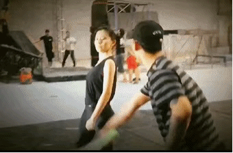 从“拽妃”到商界大亨,39岁的热依扎:隐婚生子,争议不断(组图) - 5