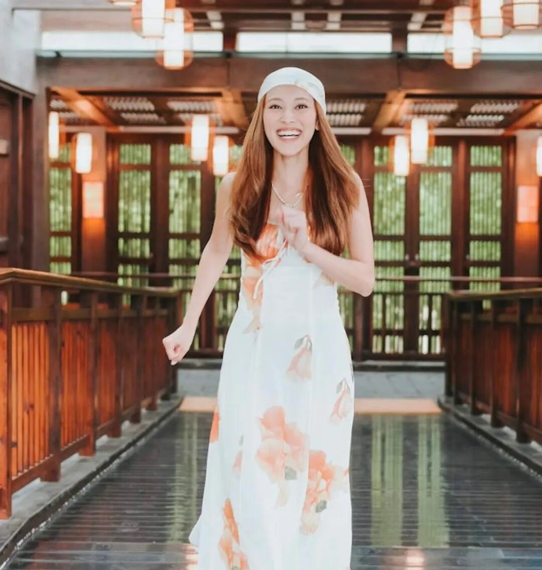 TVB前花旦穿透视装与王嘉尔热舞,获对方称公主,离巢后当网红(组图) - 7