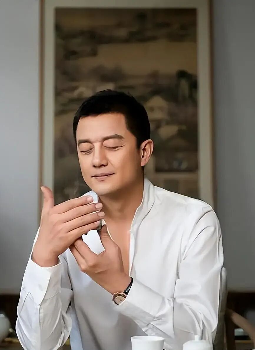 李亚鹏二度离婚！债务压顶事业艰难，小19岁前妻独自搬家租房，2人竟无一套房产（组图） - 5