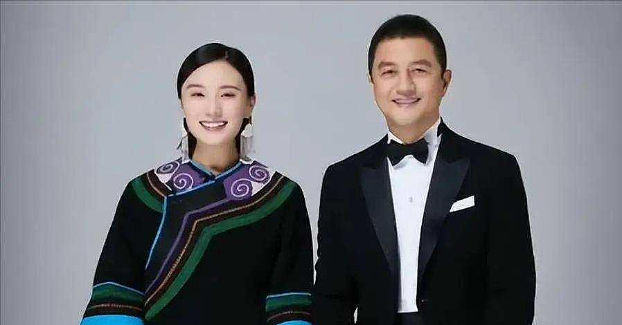 李亚鹏官宣和小19岁妻子离婚!离婚原因被扒,细节早见端倪(组图) - 1
