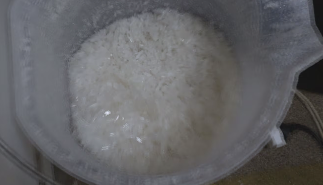 加拿大啤酒喝死人,小伙几口下肚暴毙,器官衰竭惨死!家属崩溃: 这是谋杀(组图) - 4