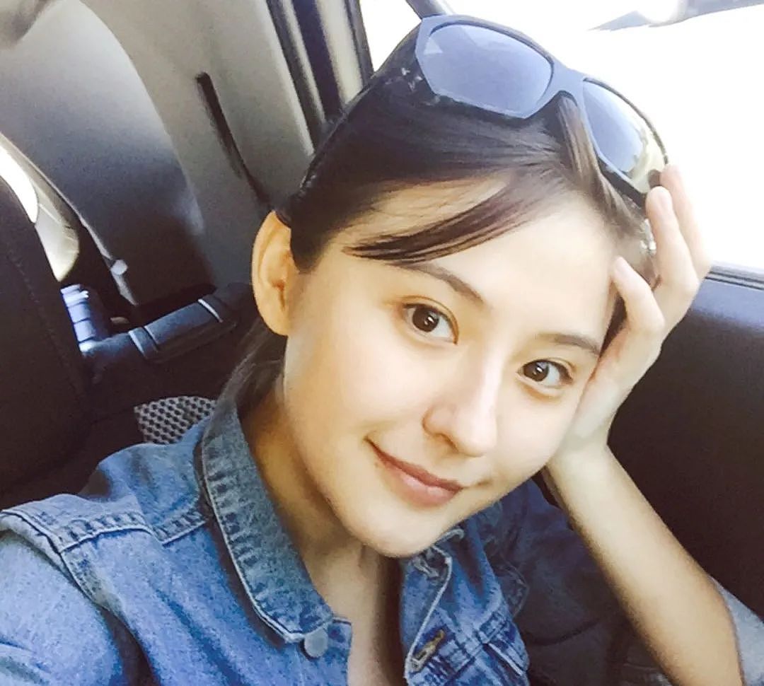 从“拽妃”到商界大亨,39岁的热依扎:隐婚生子,争议不断(组图) - 14